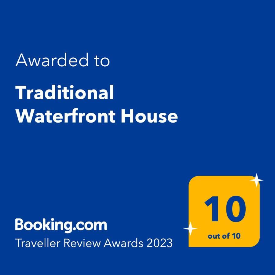 Traditional Waterfront House Mandrakia Exterior foto